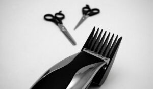 Senior Haircuts At Home Toronto