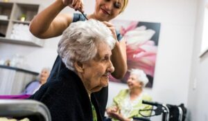 Senior Mobile Beauty Services Toronto
