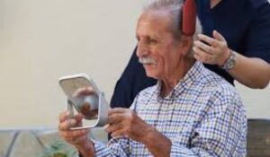 Toronto Senior Home Beauty Services