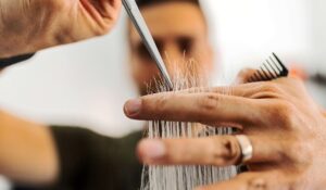 Toronto Senior Home Beauty Services