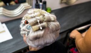 Senior-Friendly Hairstyling Toronto